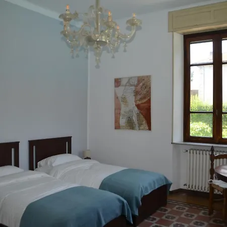 Villa Casa Neu Travedona