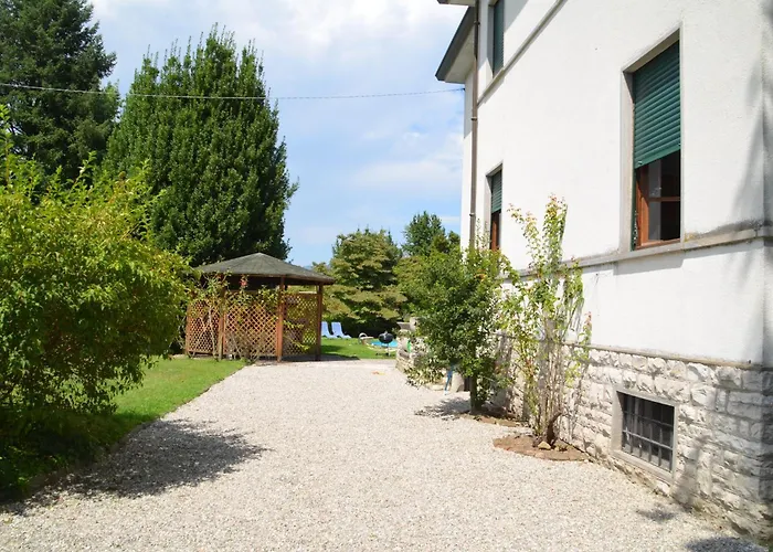 Casa Neu * Travedona