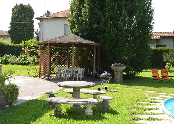 Villa Casa Neu Travedona