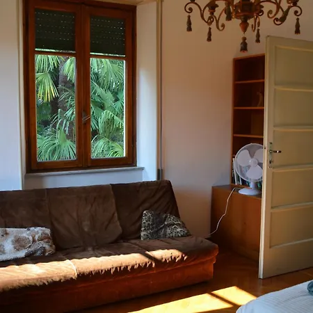 Casa Neu Villa Travedona