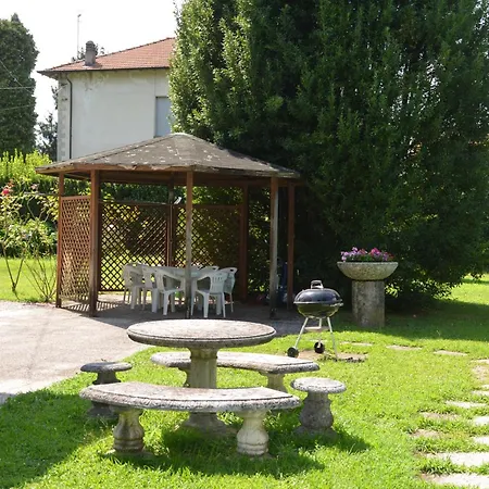 Villa Casa Neu Travedona